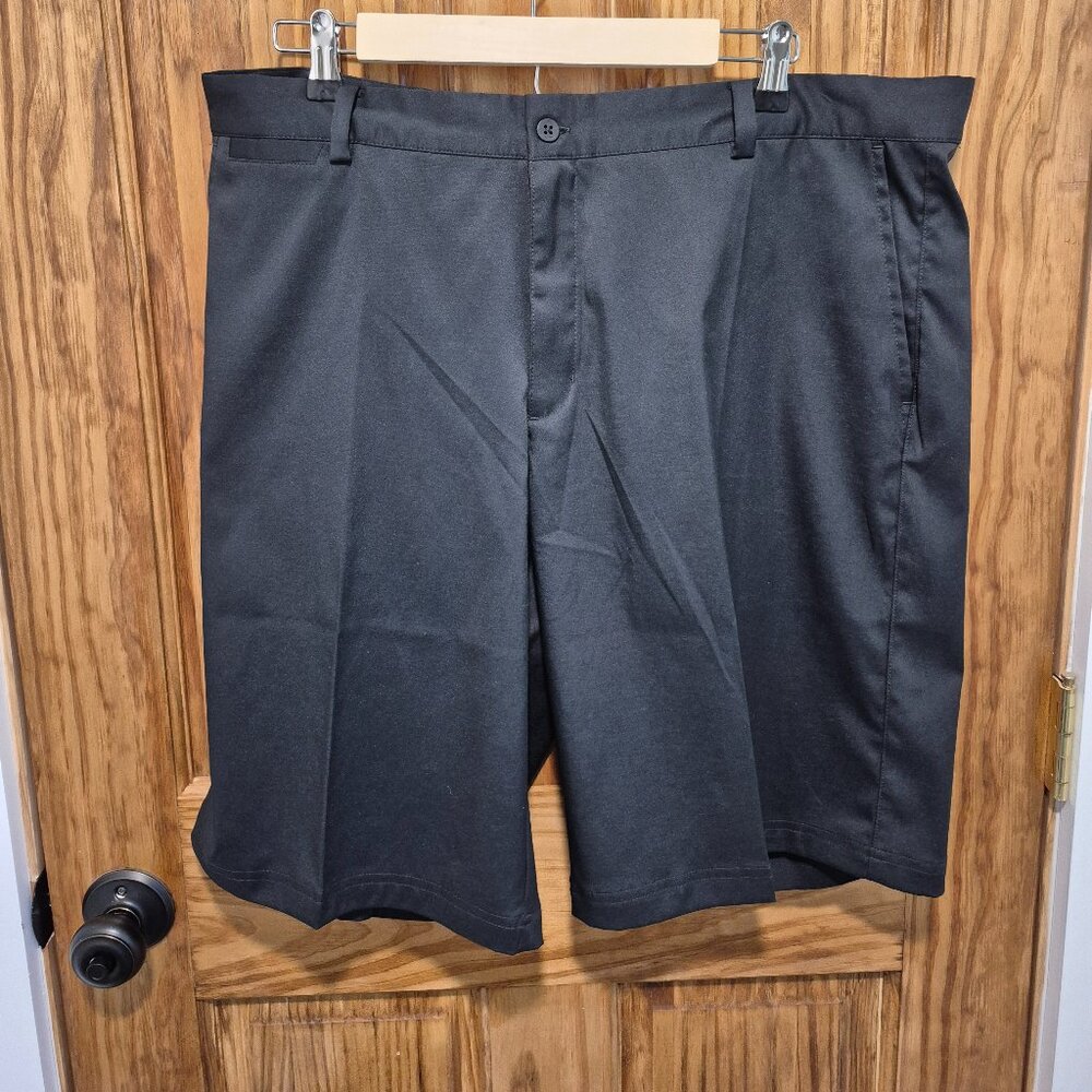 Men's Nike golf shorts Black Size 38